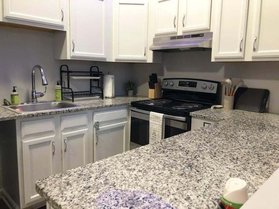 Downtown Cleveland -Modern First Floor Unit Apartment Exterior foto