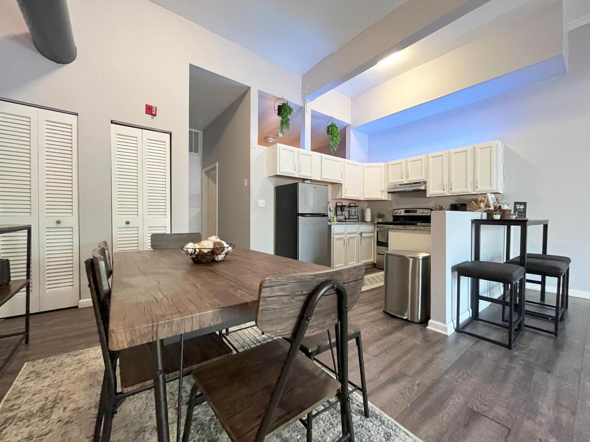 Downtown Cleveland -Modern First Floor Unit Apartment Exterior foto